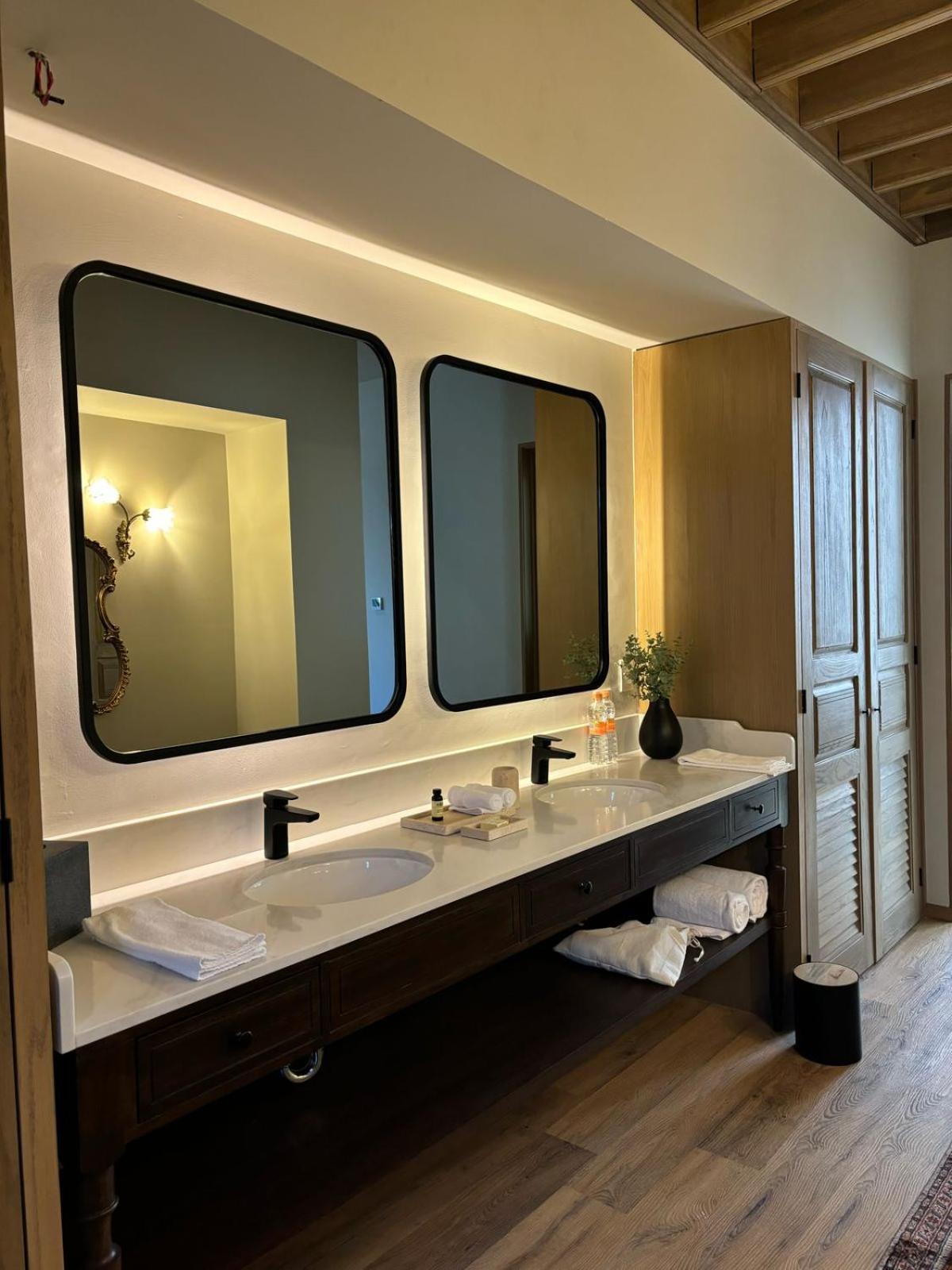 La Casona Del Banco Hotel Boutique パラス・デ・ラ・フエンテ エクステリア 写真